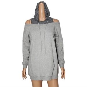 Signature‎ Weekend Gray Sweater Hoodie Pockets off shoulder Size M 《10-12》
